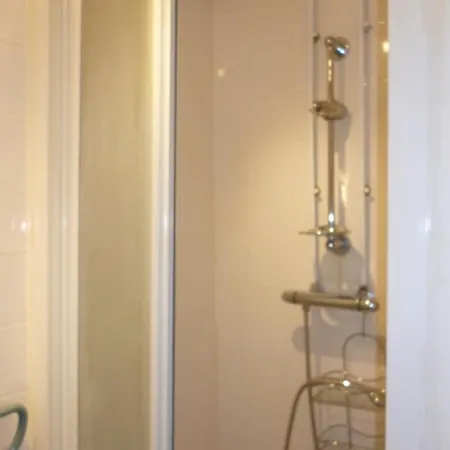 Апартаменты Gentlemen Au Premier Etage A 50 Metres De La