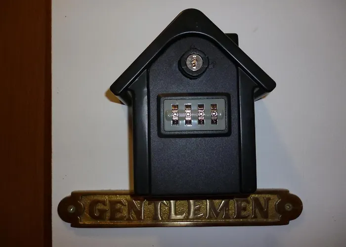 Gentlemen Au Premier étage à 50 Metres De La Appartamento *